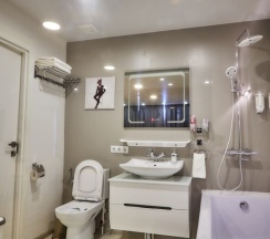 Sea view apartments - Deluxe (Панорамный вид на море, до 3 гостей), Станюковича 48/5 в Vvo apartments group