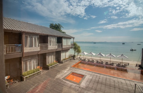 Таиланд, пляж Ко Самед: Курортный отель Baan Ploy Sea