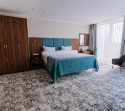 Апартаменты с террасой с видом на море в Grand hotel Anapa