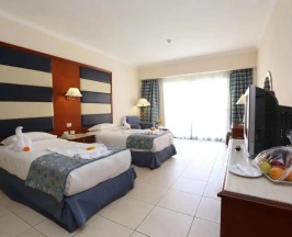 Трёхместный номер Deluxe в Rehana Sharm Resort - Aqua Park & Spa - Families & Couples Only
