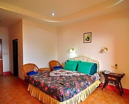 Двухместный номер Superior двуспальная кровать в Baan Karon Hill Phuket Resort