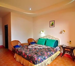 Двухместный номер Superior двуспальная кровать в Baan Karon Hill Phuket Resort