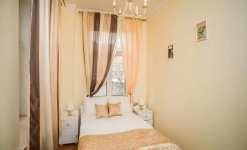 Двухместный номер с 1 кроватью и общей ванной комнатой в Guest room сад