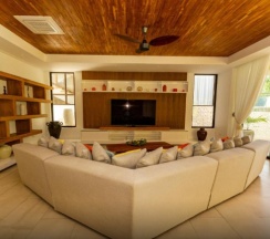 Вилла с бассейном с 4 комнатами в Valmer Resort
