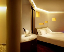 Двухместный номер Different Degree 2 отдельные кровати в LiT BANGKOK Hotel