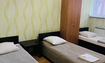 Номер стандарт семейный с 3 односпальными кроватями в Мини-отель