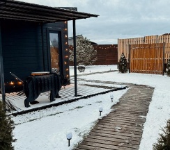 Домик Люкс с диваном в Happy Tree Camp