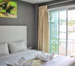 Двухместный номер Standard с балконом двуспальная кровать в Guan Chao Yin Hotel