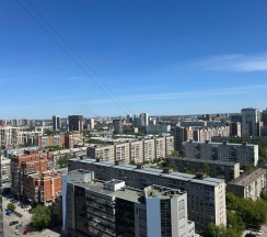 4-местные 1-комнатные апартаменты люкс с 1 двуспальной кроватью в AntoninaApartments (АнтонинаАпартментс) на улице Крылова