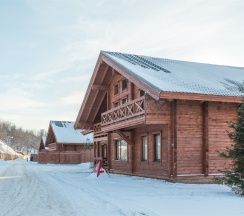 18-ти местный дом в Прибрежном поселке в Бутик