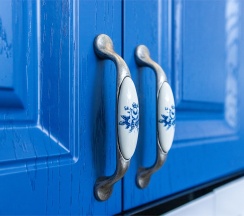 Евродвушка 65 кв.м. район Толстый мыс, на берегу открытого моря ,ул. Южная д. 35 в Милка