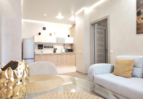 Апартаменты Апартаменты Комфортная трехкомнатная  квартира в самом сердце Минска в Минске