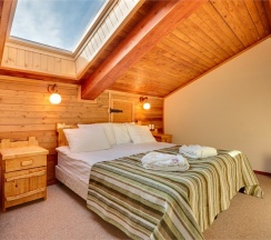 Люкс мансардный в Алеша Попович Двор&Лукоморье