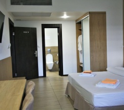 4-местный номер полулюкс с патио в Браво