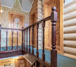 Шестиместный коттедж в Ласточкин дом