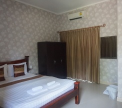 Двухместная вилла с видом на сад двуспальная кровать в The Park Nangrong Resort