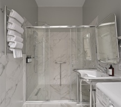 Люкс с 1 спальней и кухней-гостиной в Academia Васильевский