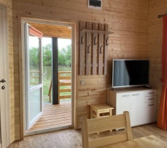 2-местный 2-комнатный коттедж стандарт в Тритон