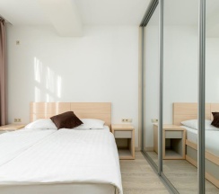 4-местные апартаменты с отдельной спальней и балконом (#52) в Geo Apart