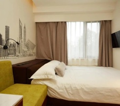 Двухместный номер No Window (двуспальная кровать) в Meego Qingwen Hotel