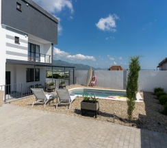 Вилла улучшенная в Surf Villa