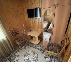 Двухместный номер Comfort с балконом и с красивым видом из окна 2 отдельные кровати в Лотос