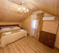 Четырёхместный коттедж с сауной в Хвалынь