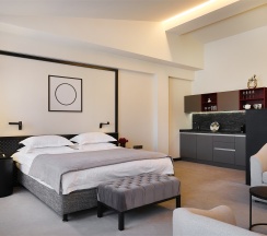 Улучшенный Люкс в Чингисхан