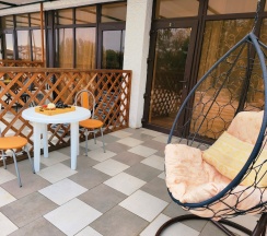 Трёхместный комфорт с общей террасой  в Уральские самоцветы