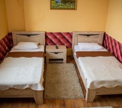 4-местный номер стандарт комфорт в Абрикос