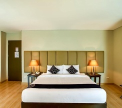 Двухместный номер Superior двуспальная кровать в Capital O 461 Asrodel Hotel