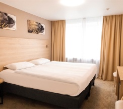 Бизнес-комфорт с двуспальной кроватью в Амакс