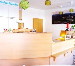 Коттедж с 2 комнатами в Pension Pieschen Dresden