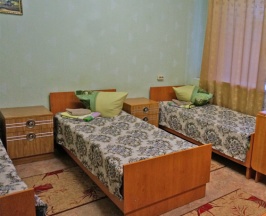 Кровать в 5-местном общем номере в Гостиный двор
