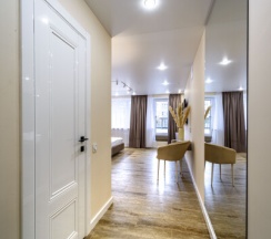 Люкс №11 с террасой в Портал Апартментс