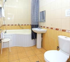 Люкс с видом на город в Ирис