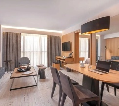 Люкс в Ibis Styles Heraklion Central