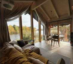 Лодж 1 с бесплатной сауной + Безлимитное посещение ЕлятыПарка в ЕлятыЛодж