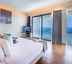 Pool номер Executive Пентхаус с видом на море в Cape Sienna Gourmet Hotel & Villas