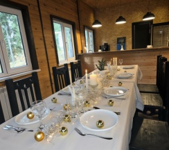 Гостевой дом с  несколькими номерами и банкетным залом (до 20чел) в Дивная бухта Селигер