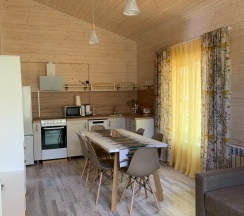 Коттедж на 6 чел с сауной и полноценной кухней 81кв.м (Шато) в Любытино Хутор