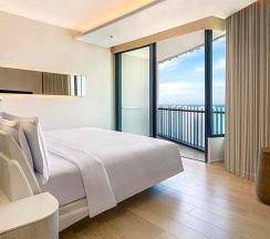 Двухместный семейный Ocean Suite двуспальная кровать в Hilton Pattaya