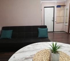 №14 Трехкомнатные апартаменты с 2 спальнями в Eva Apartments