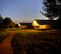 Двухместный номер Economy с видом на парк двуспальная кровать в Болото