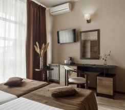 Стандарт с видом на бассейн двухместный в Pontos Family Resort Hotel