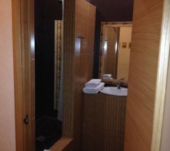 Трёхместный номер Standard с балконом и с видом на море в Шторм