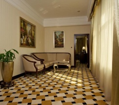 Люкс с 2 комнатами в Royal Tulip Almaty