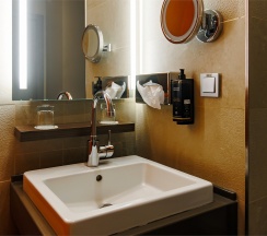 Номер Classic Superior с видом на город в МЕРКЮР ТЮМЕНЬ ЦЕНТР