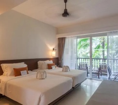 Номер Deluxe с видом на море в Southsea Khaolak Beach Resort