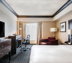 Двухместный номер Standard двуспальная кровать в Hotel Bonaventure Montreal